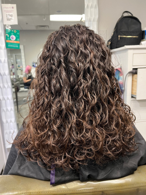 Perm by Mary Roque at Mary Roque in Las Vegas, NV 89139 on Frizo
