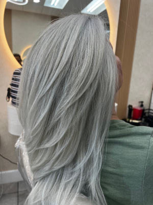 AirTouch® by Sevda Kulieva at Best beauty salon in Miami, FL 33180 on Frizo