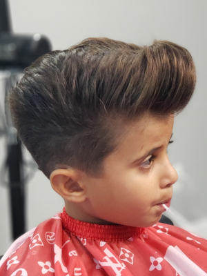 Kids haircut by Sevda Kulieva at Best beauty salon in Miami, FL 33180 on Frizo