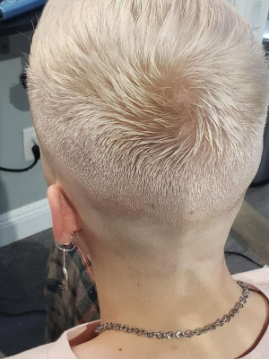 Men's color by Sevda Kulieva at Best beauty salon in Miami, FL 33180 on Frizo