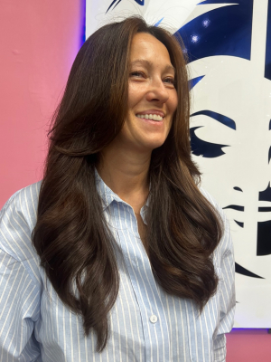 Women's haircut by Sevda Kulieva at Best beauty salon in Miami, FL 33180 on Frizo