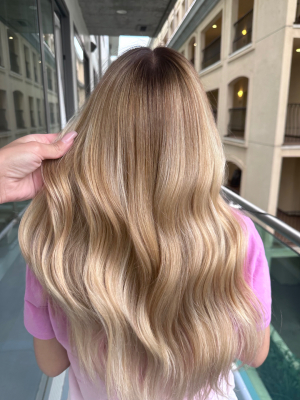 Highlights by Lilit Grigoryan at Private Room in Los Angeles, CA 90017 on Frizo