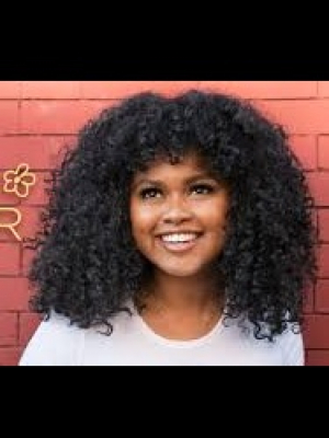 Women's haircut by stephany Speer in Grapevine, TX 76051 on Frizo