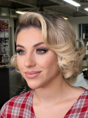Evening makeup by Julia Suvorova at Frizo Salon by U-Mode in Brooklyn, NY 11235 on Frizo