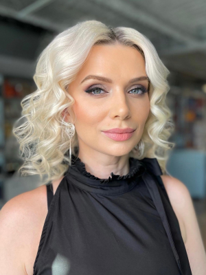 Evening makeup by Julia Suvorova at Frizo Salon by U-Mode in Brooklyn, NY 11235 on Frizo