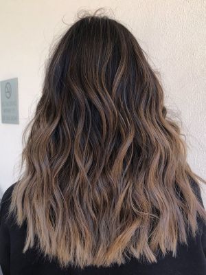 Women's haircut by Samantha Stebbins at Samantha Stebbins Hair in Los Angeles, CA 90046 on Frizo