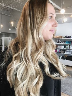 Balayage by Cassidy Thomas at Mantra Hair Salon in Jacksonville, FL 32250 on Frizo