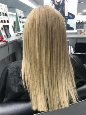 Keratin treatment by Dana Vandergucht in Freeport, NY 11520 on Frizo