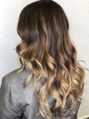 Balayage by Sarah English at Sarah English Salon in Los Angeles, CA 90046 on Frizo