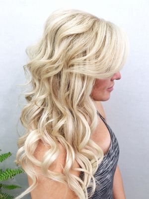 Hollywood waves by Sarah English at Sarah English Salon in Los Angeles, CA 90046 on Frizo