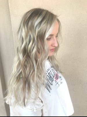 Balayage by Megan Hurff in Phoenix, AZ 85032 on Frizo