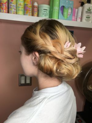 Updo by Daisy Holt at Retro Daze in Las Vegas, NV 89147 on Frizo