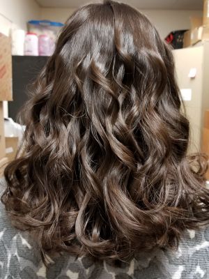 Women's haircut by Lexi Johnstone in Tyngsboro, MA 01879 on Frizo