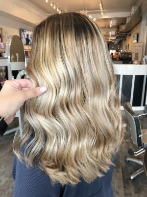 Balayage by Roseanne Inzerilla at Osio salon in Rockville Centre, NY 11570 on Frizo