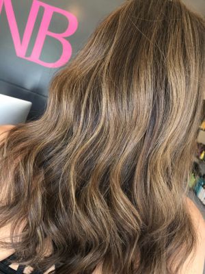 Balayage by Joanna Krok in Chicago, IL 60614 on Frizo