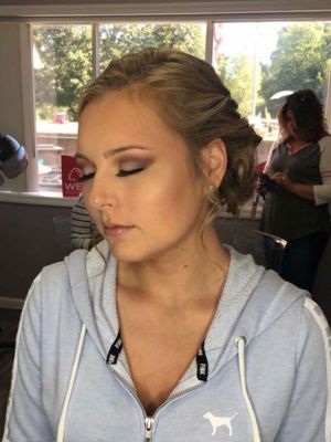 Prom makeup by Zoey Eldridge in Xenia, OH 45385 on Frizo