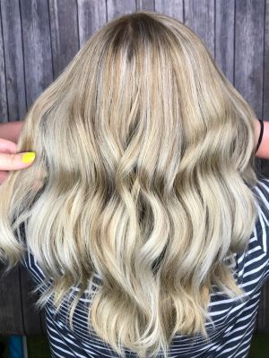 Balayage by Maddie Bertino at Mane Gallery Salon in Omaha, NE 68144 on Frizo