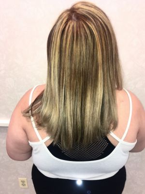 Highlights by Melissa Pavlos at Jc penny salon in Vernon Hills, IL 60061 on Frizo