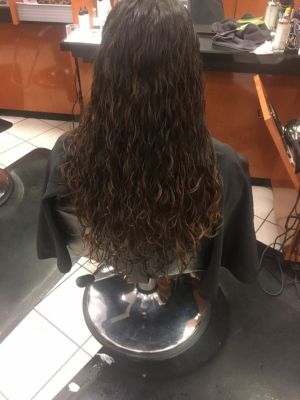 Perm by Melissa Pavlos at Jc penny salon in Vernon Hills, IL 60061 on Frizo