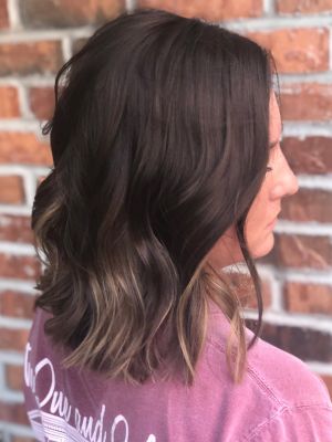 Balayage by Olivia Hansen at Mid City Salon and Spa in Bloomington, IL 61701 on Frizo