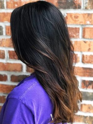 Balayage by Olivia Hansen at Mid City Salon and Spa in Bloomington, IL 61701 on Frizo