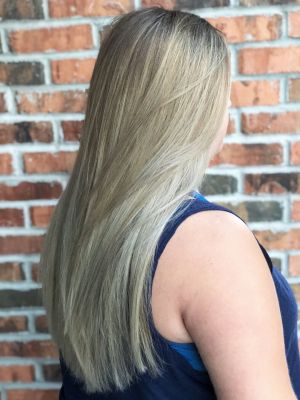 Balayage by Olivia Hansen at Mid City Salon and Spa in Bloomington, IL 61701 on Frizo