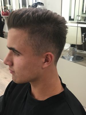 Men's haircut by Evgeniya Karpova at Herve in Beverly Hills, CA 90210 on Frizo