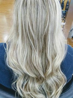 Highlights by Kapuanani Ho at Regis in Honolulu, HI 96814 on Frizo