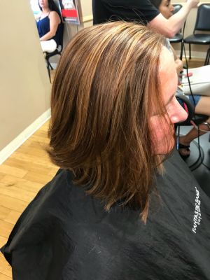 Highlights by Ali Massaro at Fantastic Sams in Saint Petersburg, FL 33704 on Frizo