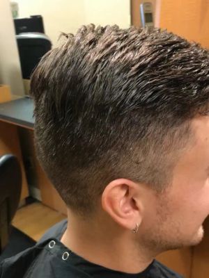 Men's haircut by Ali Massaro at Fantastic Sams in Saint Petersburg, FL 33704 on Frizo