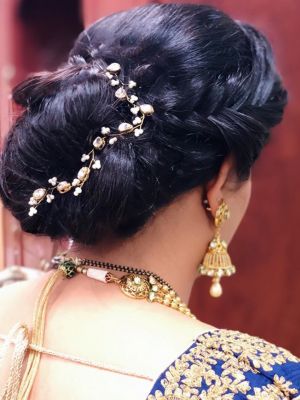 Bridal hair by Nihala Sabir in Tustin, CA 92782 on Frizo