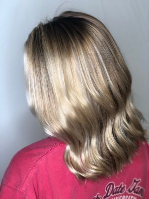 Balayage by Courtney Kirk at CK Salon Studio in Oneonta, AL 35121 on Frizo