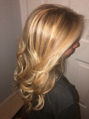 Balayage by Jordyn Rai in Fort Lauderdale, FL 33324 on Frizo