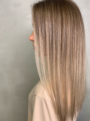 Highlights by Anna Godunova at Frizo Salon by U-Mode in Brooklyn, NY 11235 on Frizo