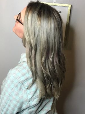 Color correction by Mae Jones at La petite salon in Denver, CO 80214 on Frizo