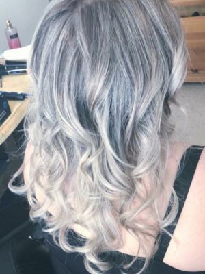 Balayage by Jess Mtz at Glamour Queen in McAllen, TX 78501 on Frizo