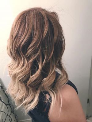 Ombre by Jess Mtz at Glamour Queen in McAllen, TX 78501 on Frizo