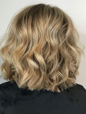 Highlights by Shaylynn Marley at Hair by Shaylynn in Roy, UT 84067 on Frizo