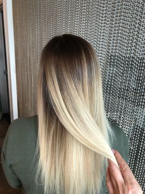 Balayage by Jeny Bib in Brooklyn, NY 11235 on Frizo