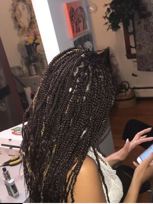 Braids by Ania-Paige Matthews in Waterbury, CT 06704 on Frizo