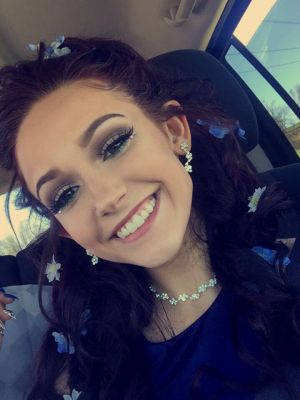 Prom makeup by Sarah Wooten at Beauty with sarah jo in Springfield, TN 37172 on Frizo