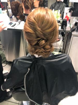 Bridal hair by Lexie Reichartz at Time to get flawless in Waukesha, WI 53186 on Frizo