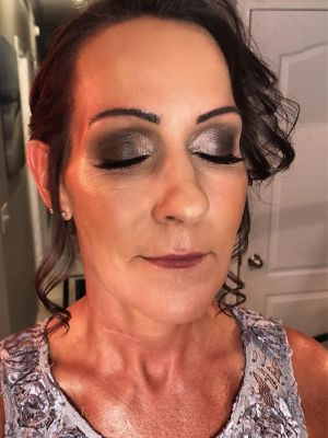 Bridal makeup by Moriah Evanoff in Orlando, FL 32807 on Frizo
